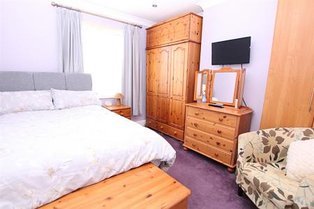 3 bedroom Semi-detached house for sale in Watering Lane, Collingtree