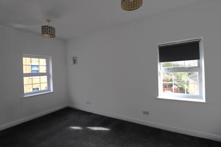 2 bedroom Flat to let in Scholars Court, Town Centre, Northampton, NN1