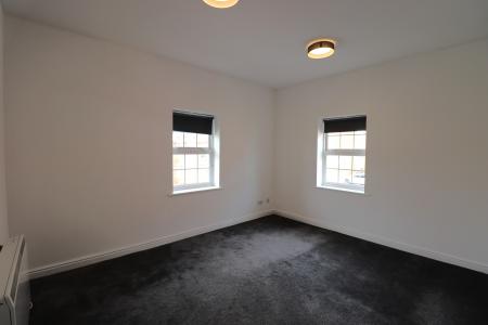 2 bedroom Flat to let in Scholars Court, Town Centre, Northampton, NN1