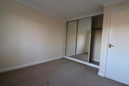 1 bedroom Terraced House to let in Longford Avenue, Little Billing, Northampton, NN3