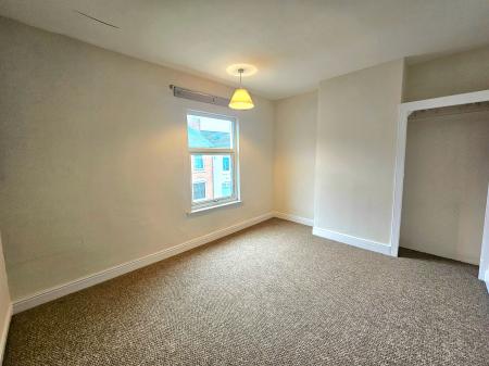 2 bedroom Terraced House to let in Essex Street, Semilong, Northampton, NN2