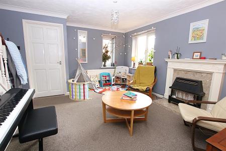 3 bedroom End of terrace house for sale in Mannington Gardens, East Hunsbury