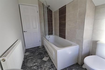 2 bedroom Terraced House for sale in INVESTORS, 6.4% return, Hervey Street, Northampton