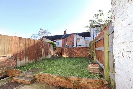 2 bedroom Terraced House for sale in INVESTORS, 6.4% return, Hervey Street, Northampton