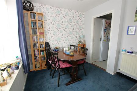 3 bedroom End of terrace house for sale in Medellin Hill, Southfields