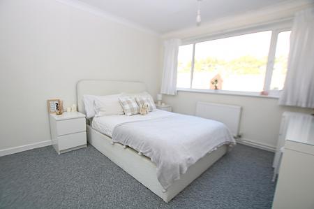 2 bedroom Maisonette to let in Conifer Rise, Westone, Northampton, NN3