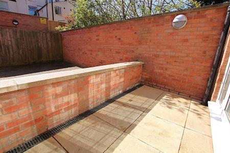 2 bedroom Flat for sale in Leicester Street, The Mounts