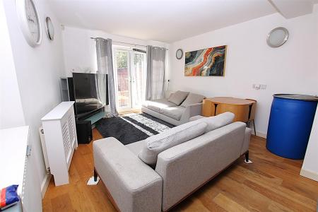 2 bedroom Flat for sale in Leicester Street, The Mounts