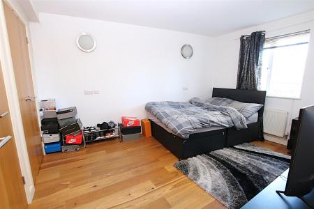 2 bedroom Flat for sale in Leicester Street, The Mounts