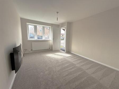 2 bedroom Semi-detached house for sale in Fleetwind Drive, East Hunsbury