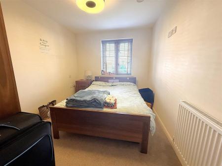 2 bedroom Flat for sale in Hillmorton Road, Rugby