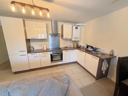 2 bedroom Flat for sale in Hillmorton Road, Rugby