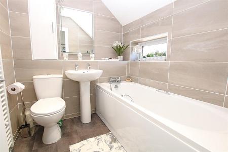 3 bedroom Detached house for sale in Olympia Close, East Hunsbury