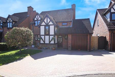 3 bedroom Detached house for sale in Olympia Close, East Hunsbury
