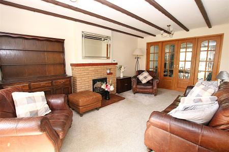 4 bedroom Detached house for sale in Marlowe Close, East Hunsbury