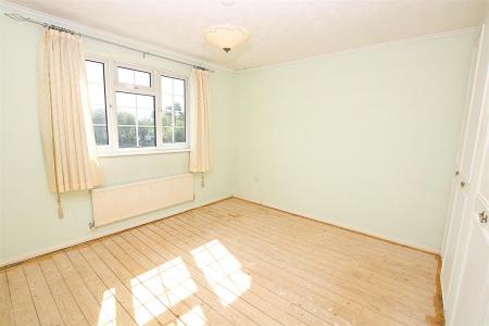 4 bedroom Detached house for sale in Marlowe Close, East Hunsbury