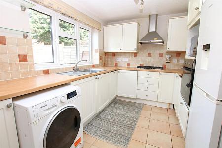 4 bedroom Detached house for sale in Marlowe Close, East Hunsbury