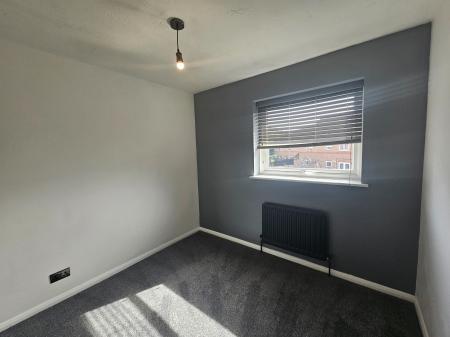 3 bedroom Semi-detached house to let in Muncaster Gardens, East Hunsbury, Northampton, NN4