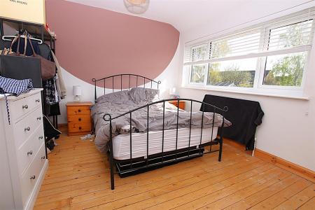 2 bedroom Semi-detached house for sale in Greenaway Close, Blisworth