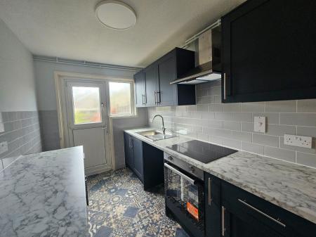 3 bedroom Semi-detached house to let in Prentice Court, Goldings, Northampton, NN3