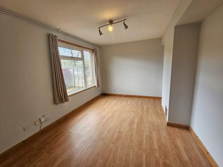 3 bedroom Semi-detached house to let in Prentice Court, Goldings, Northampton, NN3