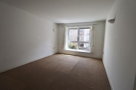 1 bedroom Flat to let in St Andrews Street, Northampton, NN1