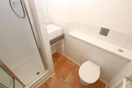 1 bedroom Flat for sale in Studio Apartment, Downwood Close