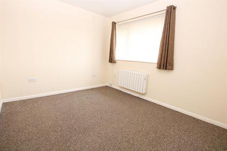 2 bedroom Detached bungalow for sale in Lindale Close, Spinney Hill