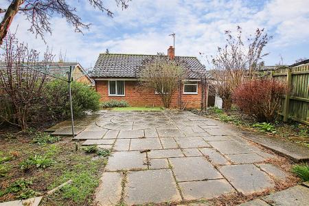2 bedroom Detached bungalow for sale in Lindale Close, Spinney Hill