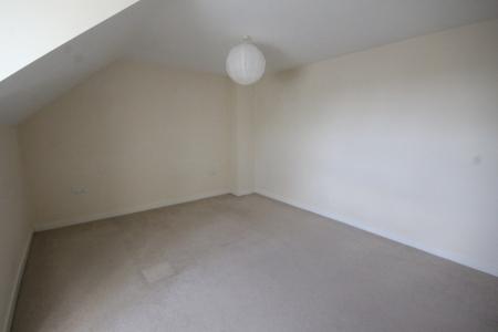 3 bedroom Flat to let in Milburn Drive, St Crispins, Northampton, NN5