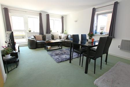 1 bedroom Flat for sale in Narrow Lane, Northampton