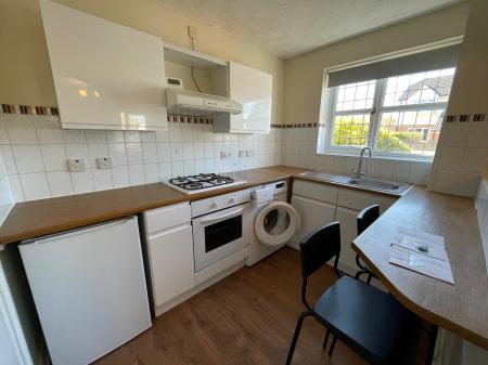 1 bedroom Cluster house to let in Swinford Hollow, Northampton, NN3