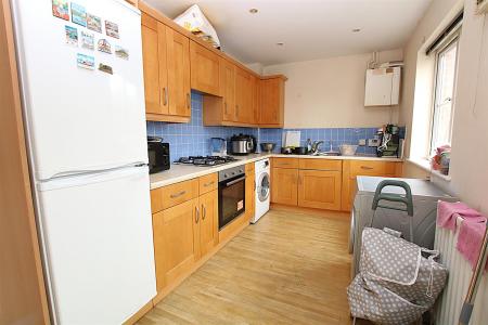 4 bedroom End of terrace house for sale in Henry Bird Court, Northampton