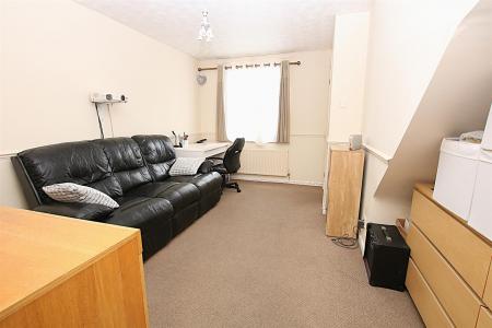 2 bedroom Semi-detached house for sale in Granary Court, East Hunsbury