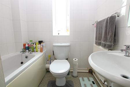 2 bedroom Semi-detached house for sale in Granary Court, East Hunsbury