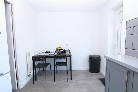 2 bedroom Semi-detached house for sale in Butts Croft Close, East Hunsbury