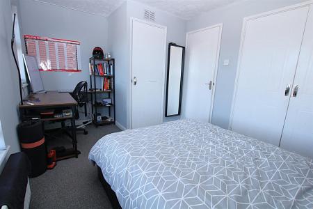 2 bedroom Semi-detached house for sale in Butts Croft Close, East Hunsbury