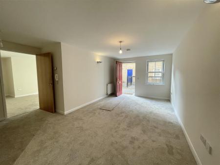 2 bedroom Flat to let in 50 Sheep Street, Town Centre, Northampton, NN1