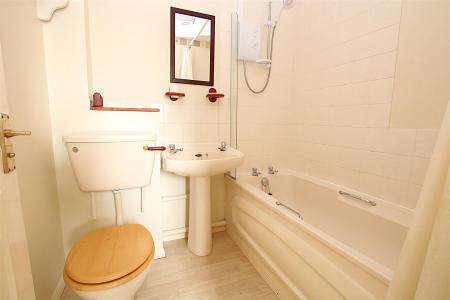 2 bedroom End of terrace house for sale in Limoges Court, Duston