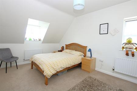 4 bedroom Detached house for sale in Quintonside, Grange Park