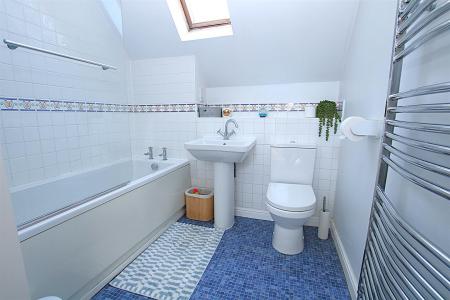 4 bedroom Detached house for sale in Quintonside, Grange Park