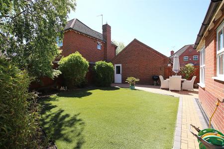 4 bedroom Detached house for sale in Quintonside, Grange Park
