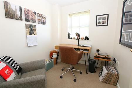 4 bedroom Detached house for sale in Quintonside, Grange Park