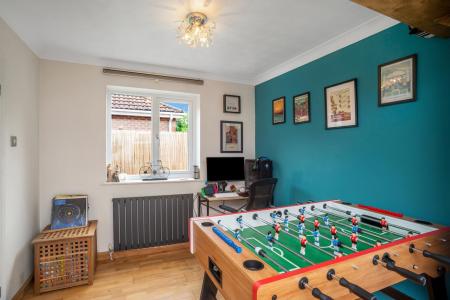 4 bedroom Detached house for sale in Kimble Close, East Hunsbury