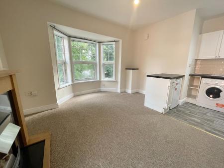 1 bedroom Flat to let in Victoria Promenade, Northampton, NN1