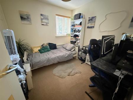 2 bedroom Flat for sale in Oliver Street, Rugby
