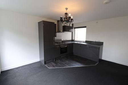 2 bedroom Flat to let in Spencer Parade, Town Centre, Northampton, NN1