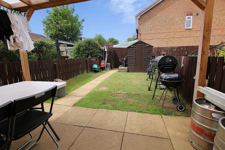 2 bedroom Terraced House for sale in Lindisfarne Way, East Hunsbury