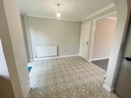 3 bedroom Detached house to let in Longford Avenue, Little Billing, Northampton, NN3