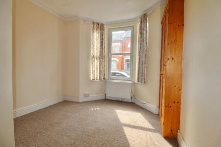 1 bedroom Flat to let in Perry Street, Abington, Northampton, NN1